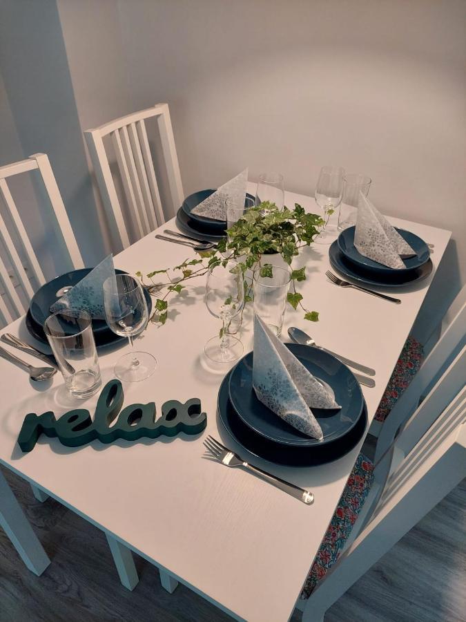 Gemuetliches, Voll Ausgestattetes Apartment Halle  外观 照片